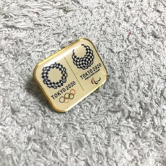 東京2020オリンピック　パラリンピック　ピンバッジの画像