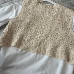 レースカーディガンの画像