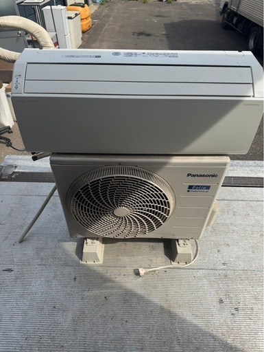#203 Panasonic エアコン　23年製