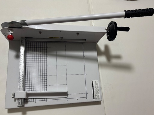 ナカバヤシ大型裁断機 A4対応 NSD-OA4W