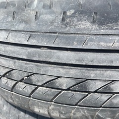 YOKOHAMA  PARADA    215/60R17 ホワイトレター
の画像