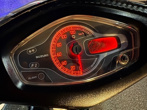 スズキ アドレスv125s   車体