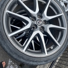 プリウス30Gs。　純正ホイール18インチ。
の画像