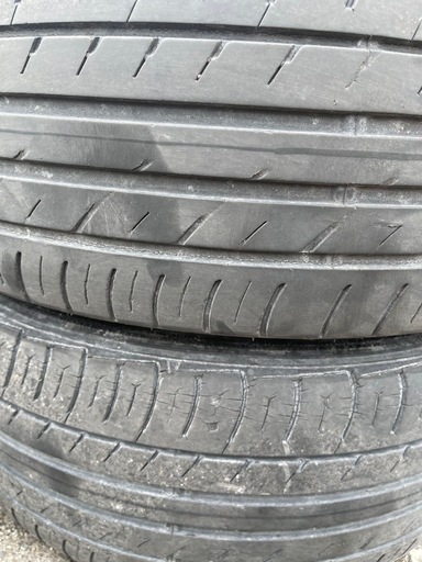 プリウス30Gs。　純正ホイール18インチ。
