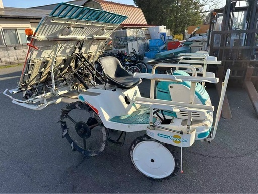 クボタ4条田植え機ジャンク品