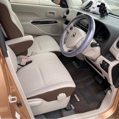 軽自動車 日産 デイズルークス ハイウェイスター　Ｘターボ　純正ナビ　アラウンドビューモニター(全周囲カメラ)　衝突軽減システム　片側パワスラ　リアサーキュレーター　リアパーソナブルテーブル　後席サンシェード　フルセグ　ＥＴＣ （検8.7）の画像