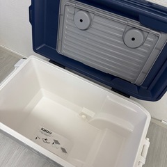 イグルー　90クォート　85リットル　クーラーボックスの画像