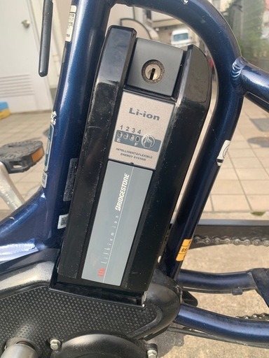 子供乗せ電動自転車 バッテリー良好（充電回数少なめ）前チャイルドシート付き 