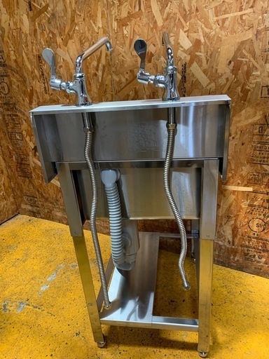 N414022 ステンレス1槽シンク 流し台 蛇口付き 業務用 厨房用品 W450D600H800BG150 直接引き取り歓迎 大阪 N414022 ステンレス1槽シンク 流し台 蛇口付き 業務用 厨房用品