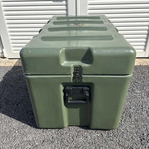 軍放出品　Hardigg   