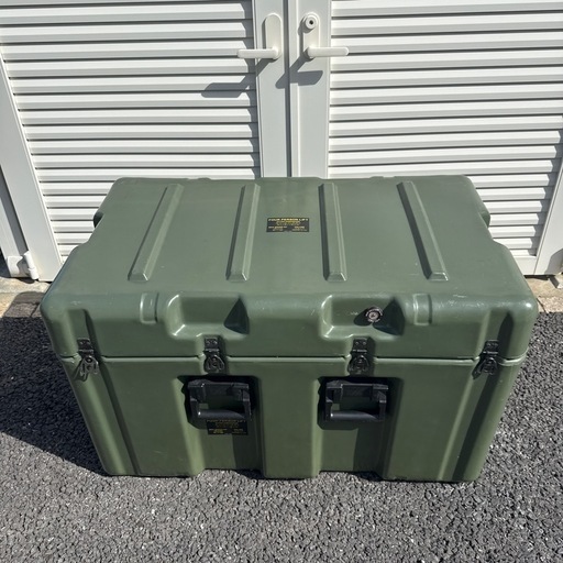 軍放出品　Hardigg   