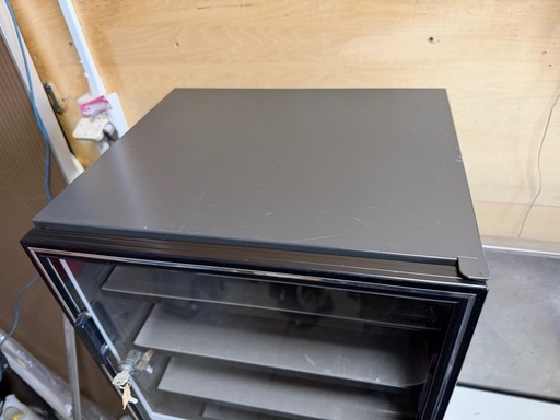 東洋リビング 防湿庫 ED-100型 容量102L オート•ドライ カメラ•レンズ保管庫 鍵付き 動作確認済 ドライキャビネット 中古品 ③