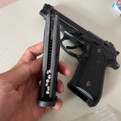 m92f ガス銃の画像