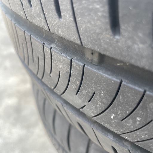 車のパーツ 195/65R15