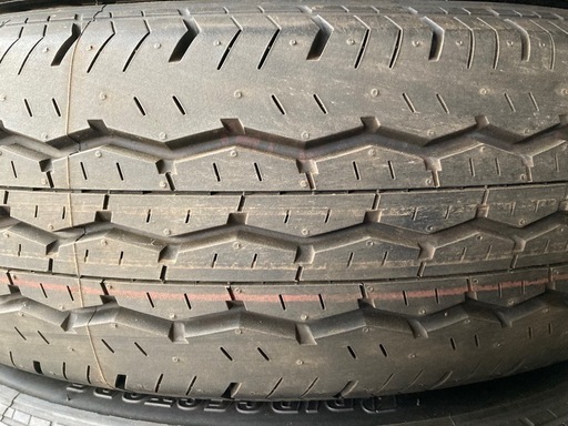 【お取引決まりました】【新車剥がし】BRIDGESTONE 195/80R15 25年製 夏タイヤ v600-1958015-4_25r.jpg