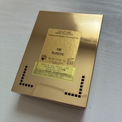 YSL アイシャドウパレットの画像
