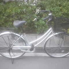 整備済み中古自転車　27インチ　税別￥8.980-　軽快車　ママチャリ　シルバー414の画像