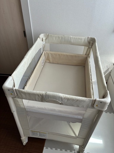 ベビーベッド　アップリカココネルエアープラス　値下げしました！
