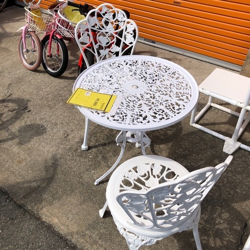 ★ジモティー割引有★ガーデンテーブルセット　ホワイト《リサイクルショップドリーム次屋店/尼崎市若王寺》