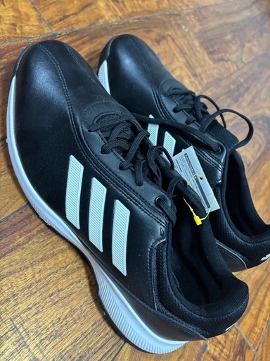 新品　ゴルフシューズ　adidas    メンズ　27cm