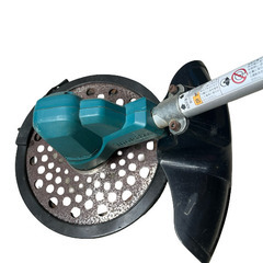 動作品 充電式 草刈機 マキタ MUR190SD  makita 本体のみ バッテリー無しの画像