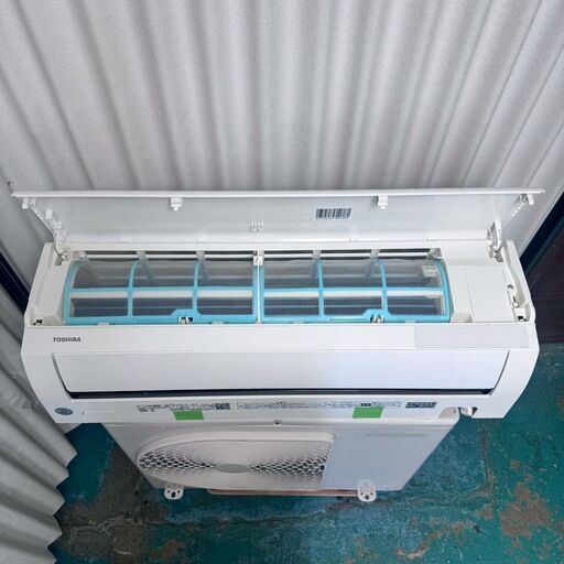K07179 中古エアコン 東芝 2021年製 主に6畳用 冷房能力2.2KW / 暖房能力2.2KW