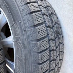 215/65R16 スタッドレスタイヤ　アルミホイール付きの画像