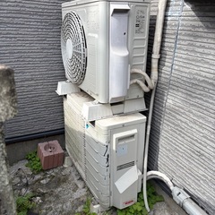 エアコン（室外機セット）部品取り・無料【1階】の画像