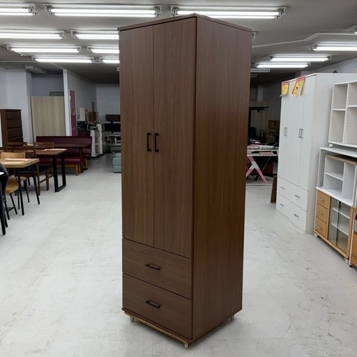 【超美品‼️】ニトリ 59cm幅ワードローブ クローゼット 衣類収納家具 木目調ミドルブラウン♪