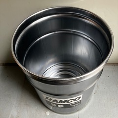 20Lオイル缶の画像