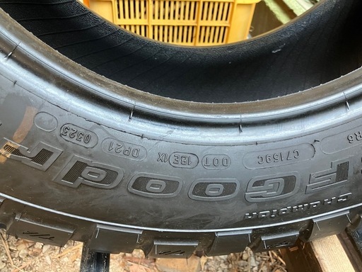 BFグッドリッチ LT255/75R17 KM2 2本