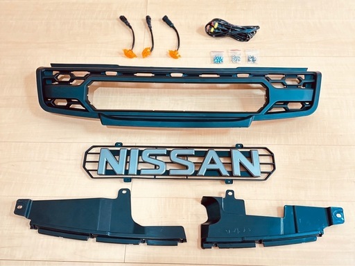 エクストレイル T31 後期 タコマ風グリル LEDマーカー