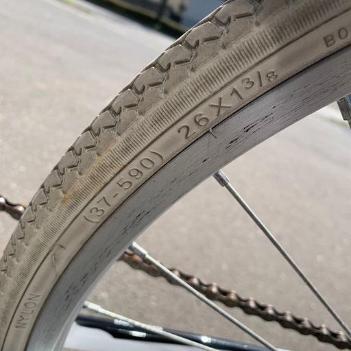 美原店 ALTAGE アルテージ クロスバイク 26インチ 6段変速 自転車　ホワイト