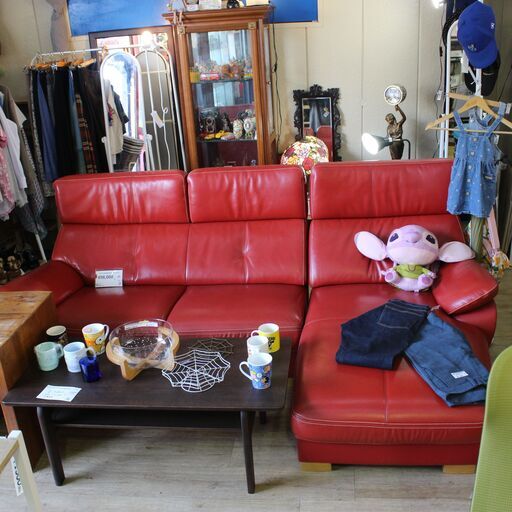 【川崎市宮前区リサイクルオフ】Karimoku　コーナーソファ　レッド　レザー　特注品