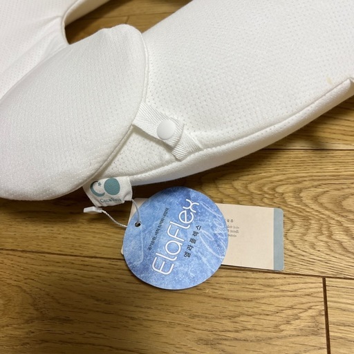 ココレブ　ボディピロー　横向き枕　寝返り防止　ベビーピロー　定価11800円