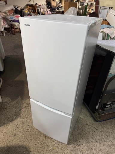 東芝(TOSHIBA) 冷蔵庫 幅47.9㎝ 153L GR-U15BS(W) 2ドア 自動霜取り 右開きタイプ ひとり暮らし 省スペース 耐熱天板