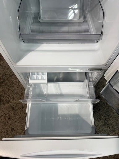 東芝(TOSHIBA) 冷蔵庫 幅47.9㎝ 153L GR-U15BS(W) 2ドア 自動霜取り 右開きタイプ ひとり暮らし 省スペース 耐熱天板