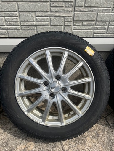 175/65 R15 冬タイヤ　スタッドレス ナット付き　ホイール付き