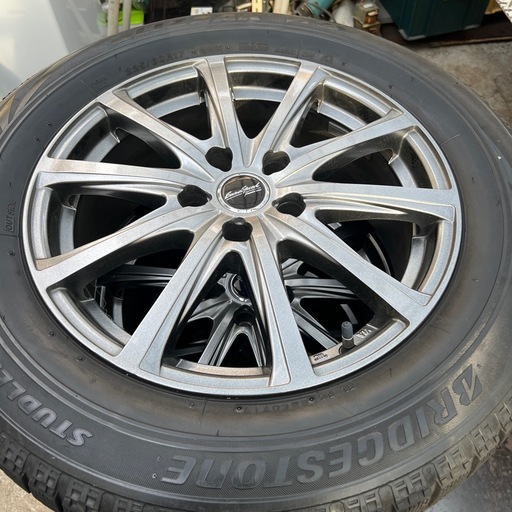 225/60R17  BRIDGESTONE スタッドレスタイヤホイール4本セット