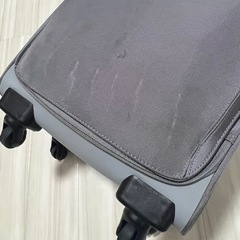 スーツケースの画像