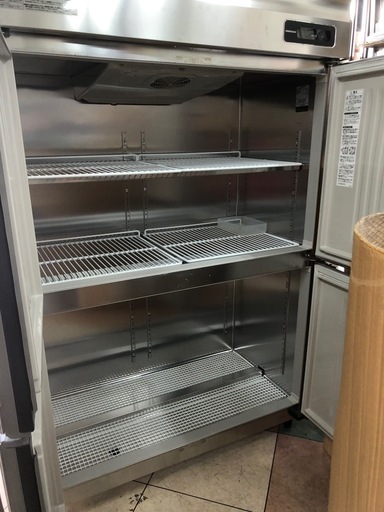 ?業務用縦型冷蔵庫?