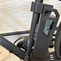 電動アシスト自転車 ブラック 前カゴ付きの画像