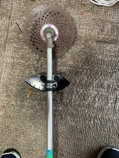 草刈り機