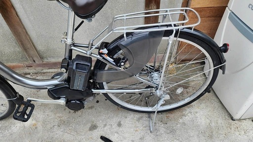 ヤマハ電動アシスト自転車26インチ シルバーバッテリー12.8ah