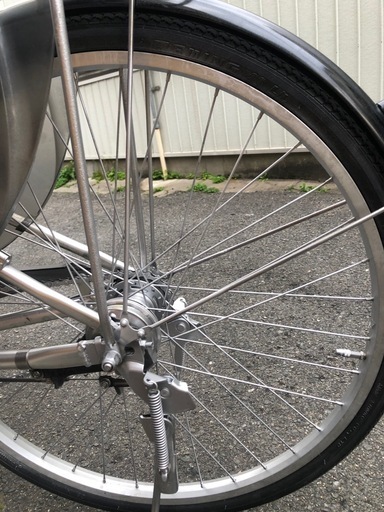 ヤマハ電動アシスト自転車26インチ シルバーバッテリー12.8ah