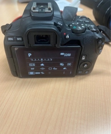 Canon kiss 8i
