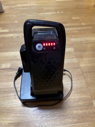 【中古・動作確認済み】パナソニック 電動自転車バッテリー NKY576B02A（8Ah）充電器付き