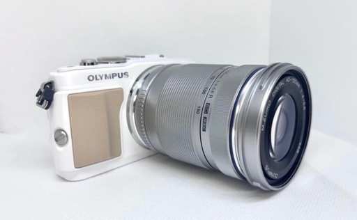 終了間近！ほぼ新品OLYMPUS オリンパス E-PL5 ホワイト　望遠キット