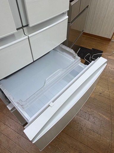 R23 おすすめ!! 2023年 MITSUBISHI 462L MR-R46E-W2 6ドア冷蔵庫