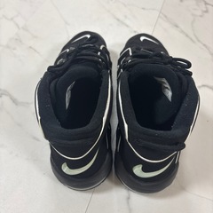 モアアップテンポの画像